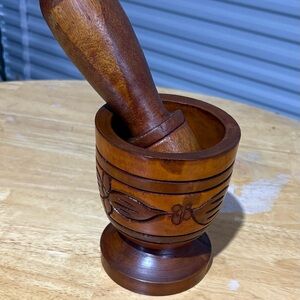 Wooden Mortar and Pestle Set